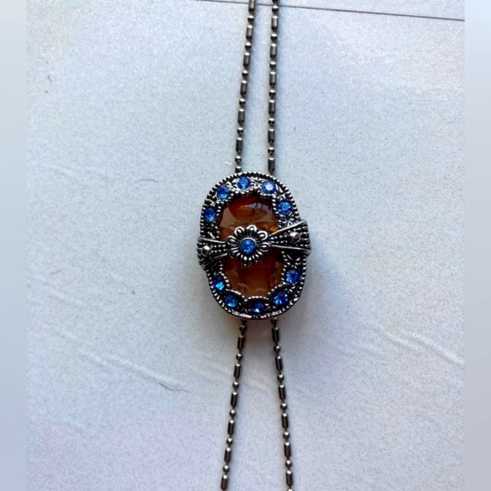 Vintage bolero silver necklace with blue and pink stones